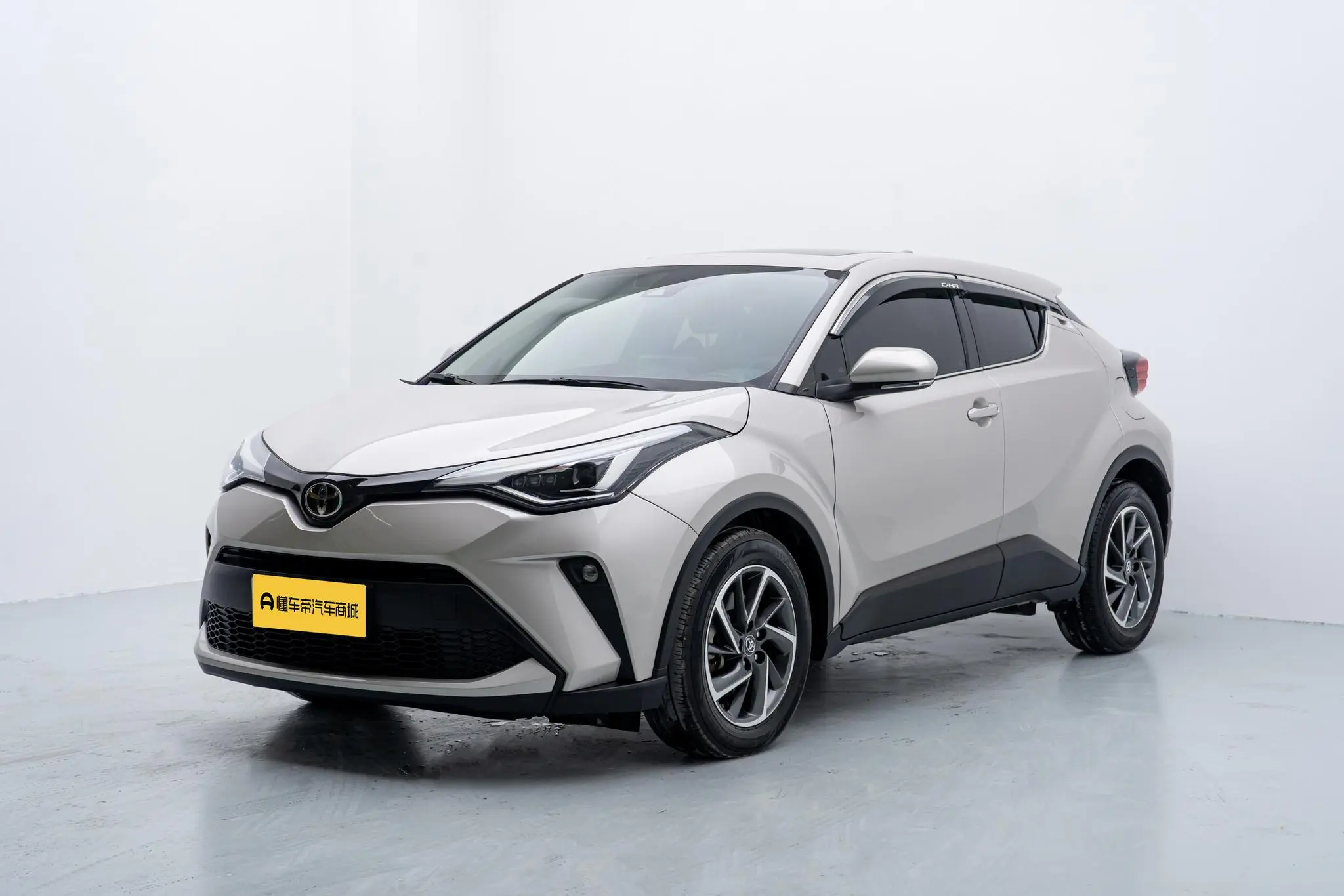 TOYOTA Toyota C-HR 2.0L Deluxe Edition