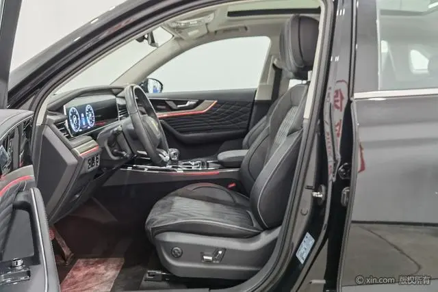 Hongqi Hongqi HS5 Facelift 2.0T Zhilian Flag Enjoy Edition
