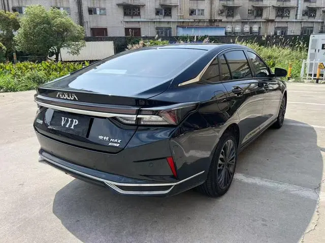 Dongfeng Fengshen Yi Hyun MAX 1.5T Super Handsome Trendy Dad Version