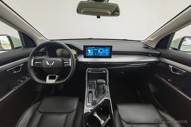 Wuling Wuling Xingchen 1.5T automatic star Obsidian version