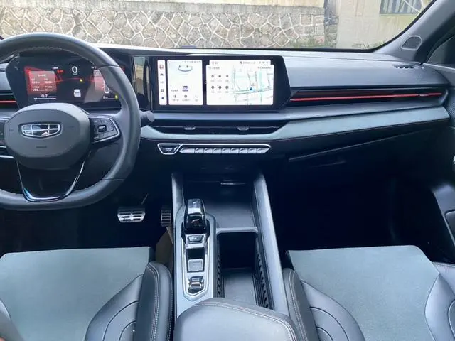 Geely Binrui Binrui COOL 1.5T DCT Thunder Edition