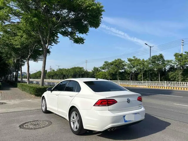 Volkswagen Lingdu 280TSI DSG Comfort Edition