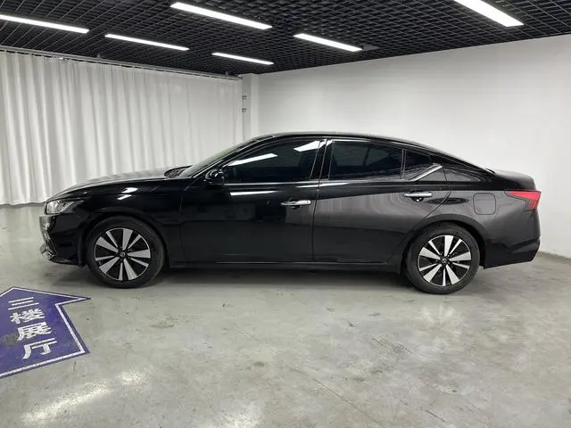 Nissan Teana 2.0 L XL Comfort Edition