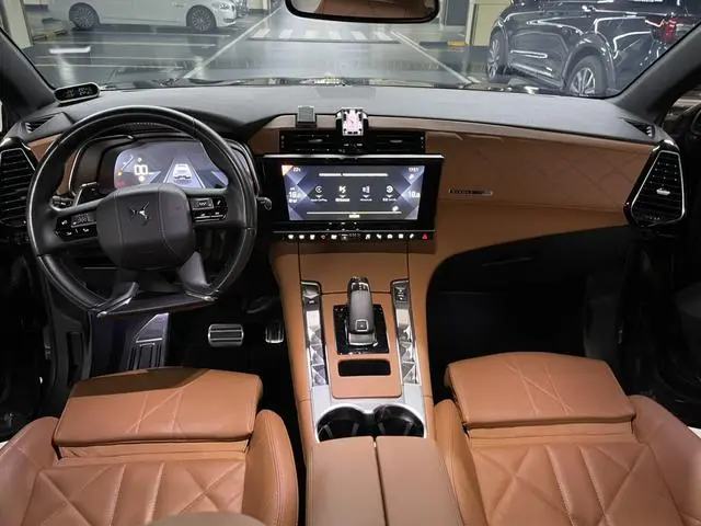 DS DS 7 45THP Rivoli Pioneer Edition