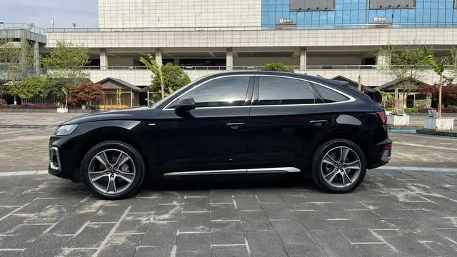 Audi Audi Q5L Sportback 40 TFSI Luxury