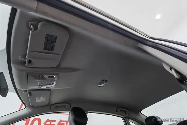 Nissan Xuan Yi Classic 1.6 XE CVT Exclusive Edition