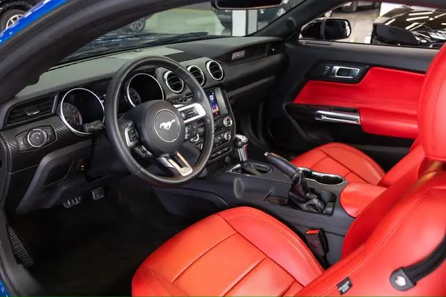 Ford Mustang 2.3T EcoBoost