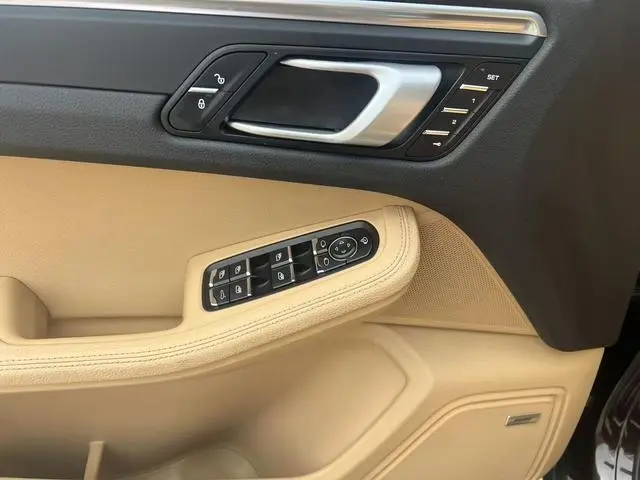 Porsche Macan Macan 2.0T
