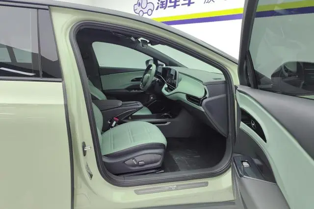 Hongqi Hongqi EH7 690 Pro