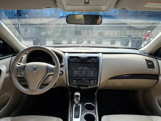 Nissan Teana Facelift 2.0 L XL Comfort Edition