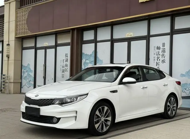 Kia Kia K5 2.0L automatic LUX