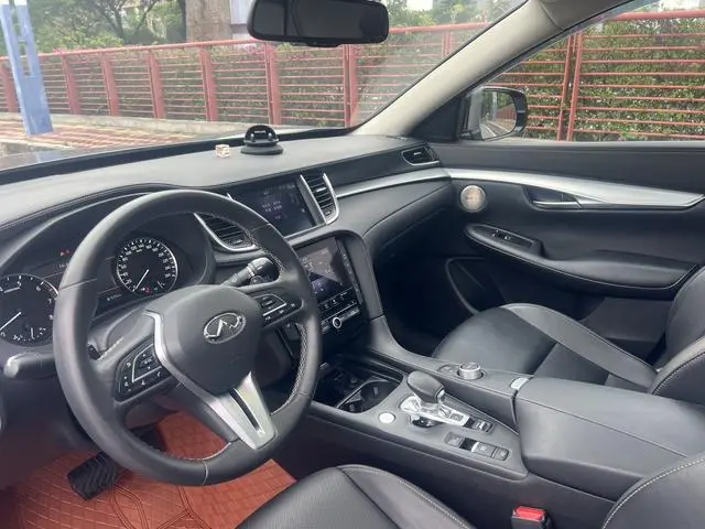 Infiniti Infiniti QX50 2.0T four-wheel drive Elite Edition
