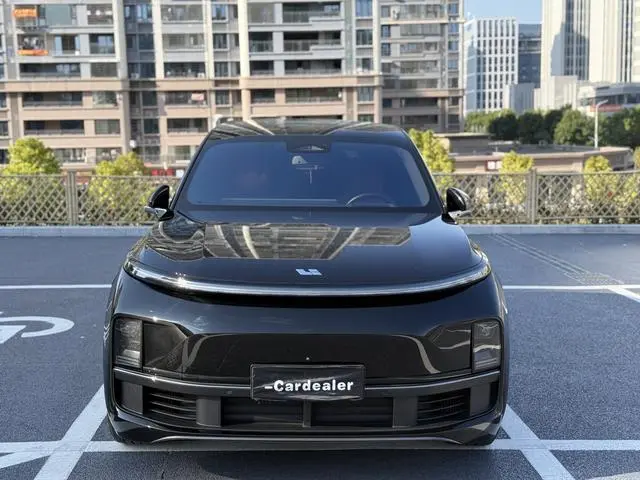 Li Auto Ideal L8 Pro version