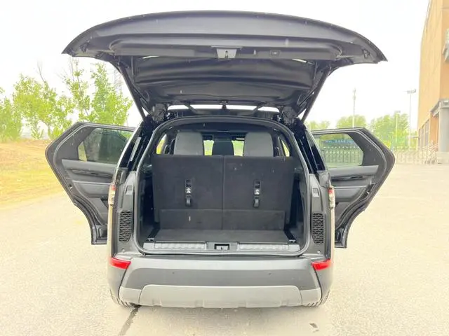 Land Rover discover 3.0 V6 S