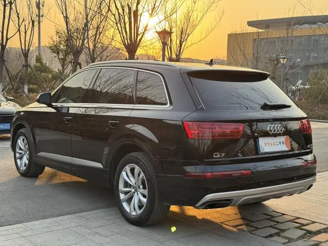 Audi Audi Q7 45 TFSI technical type