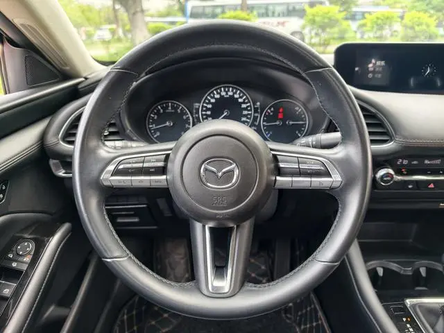 Mazda Mazda 3 Angkesaila 2.0L automatic quality elegant version