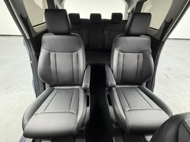 Wuling Wuling Jiachen 1.5T CVT Smart Luxury