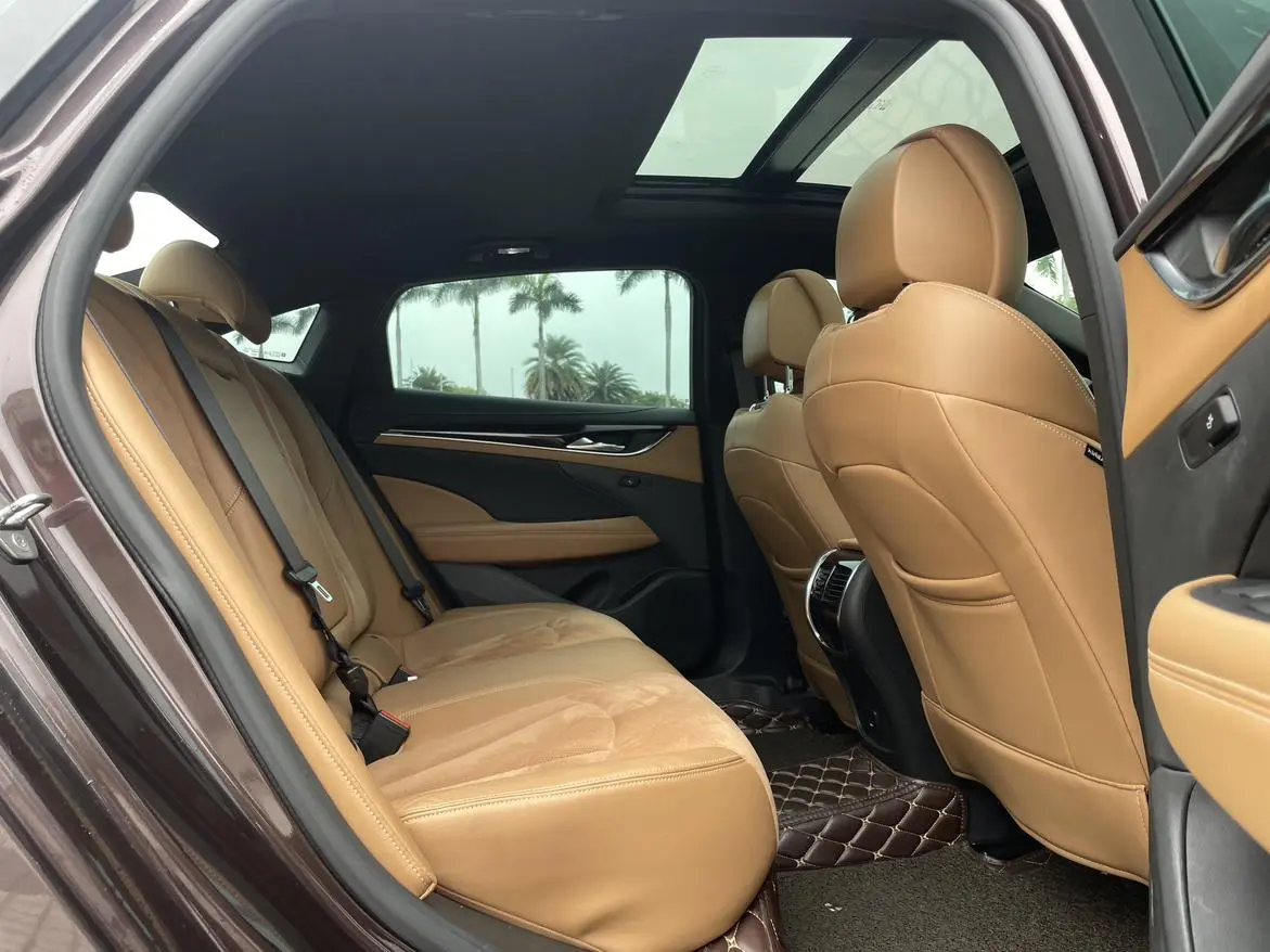 Buick Lacrosse 28T luxury
