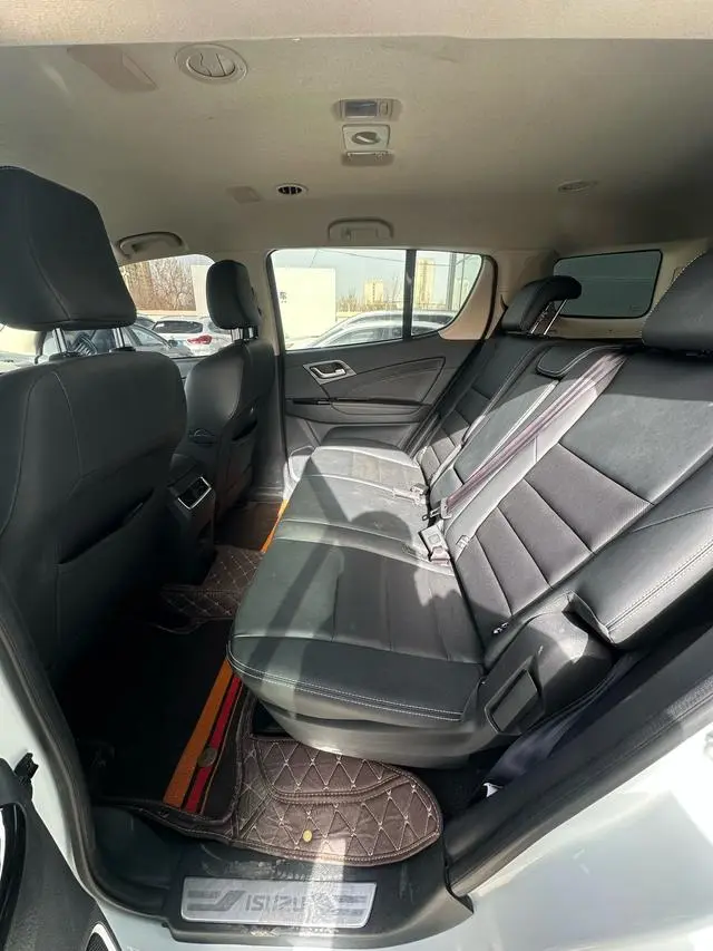 Isuzu mu-X Shepherd Ranger 2.0T gasoline automatic four-wheel drive Ultimate Edition 5 seats