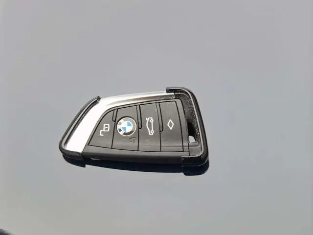 BMW BMW 3 Series 325Li M Sports Yao Ye Suit