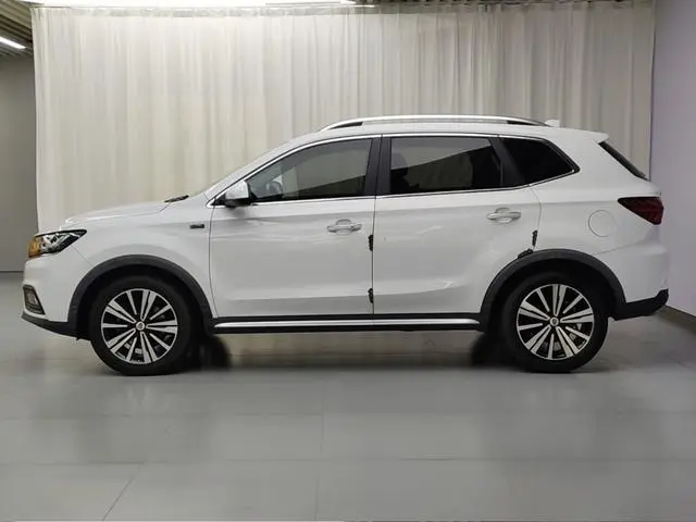 Roewe Roewe RX5 20T automatic 4G interconnection beyond the Ultimate version