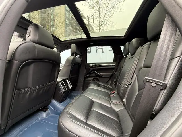Porsche Cayenne Cayenne 3.0T