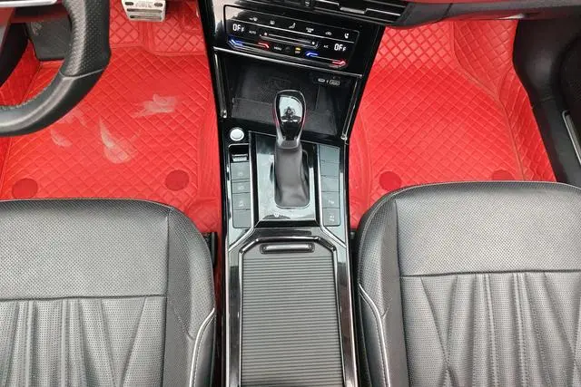Volkswagen Passat Facelift 330TSI Starry Sky Deluxe Edition