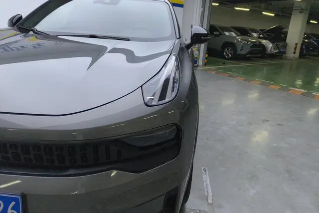 LYNK & CO Lynk 05 2.0TD four-wheel drive Halo
