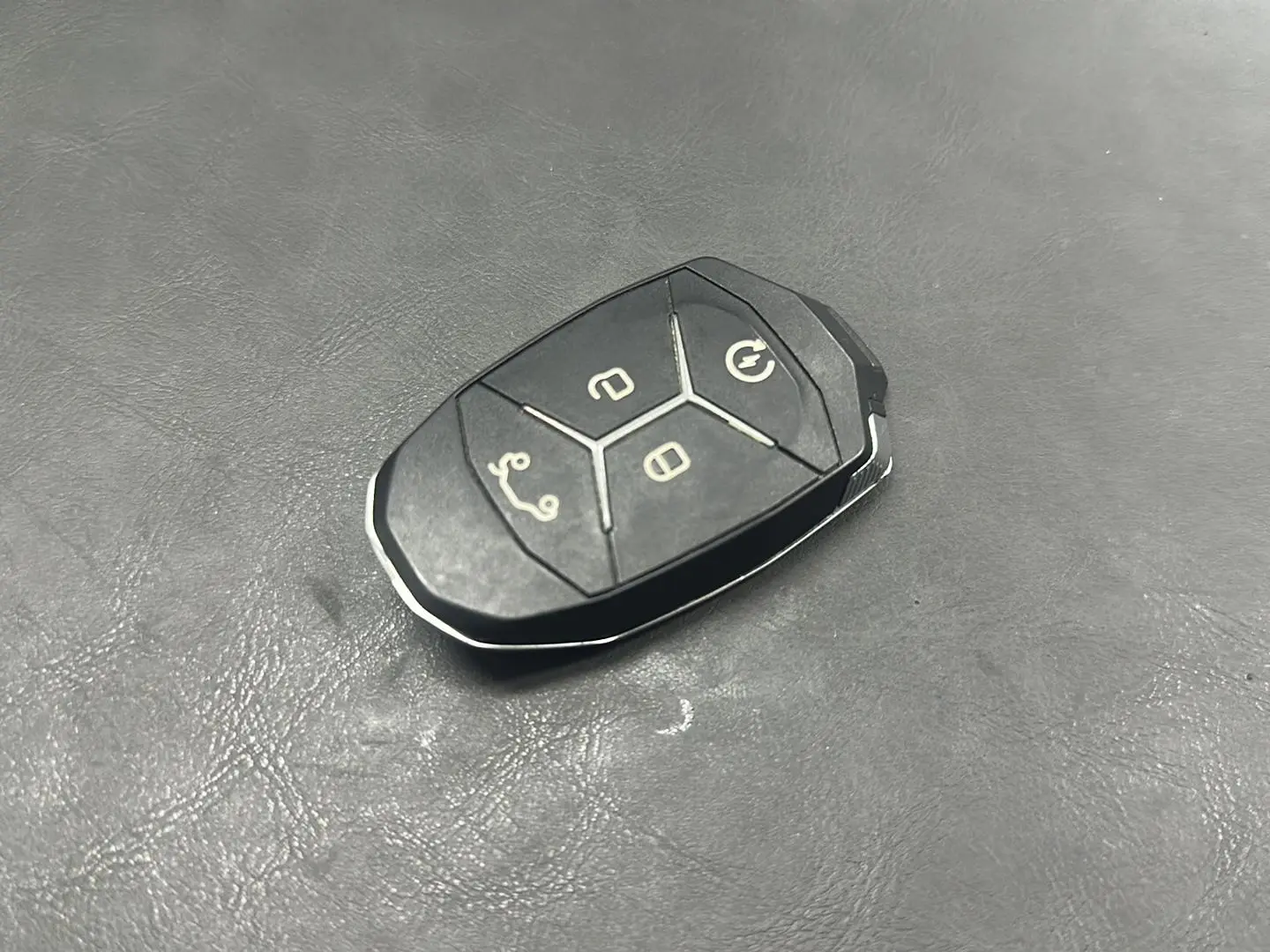 LYNK & CO Lynk &Co. 01 EM-P 1.5T Jin Pro Country V