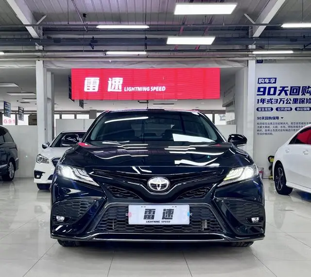 TOYOTA Camry 2.5S Knight Edition