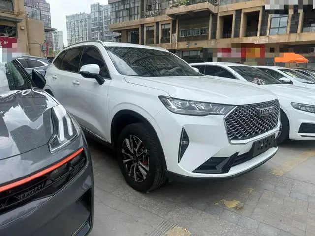 Haval Haval H6 The third generation 1.5 GDIT automatic Max version