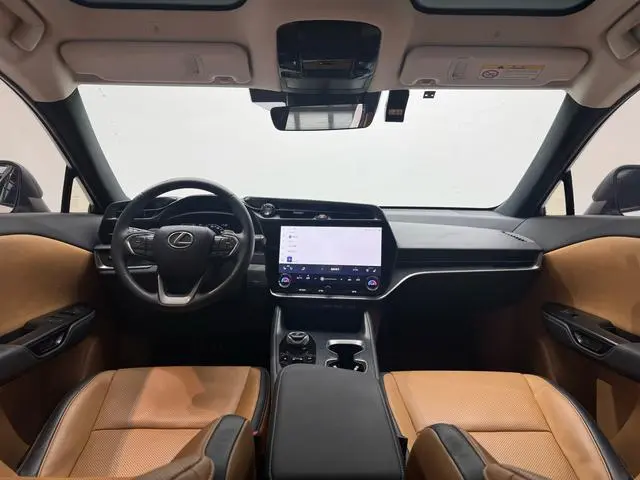 Lexus Lexus RZ 450e DIRECT4 Indulgent Edition