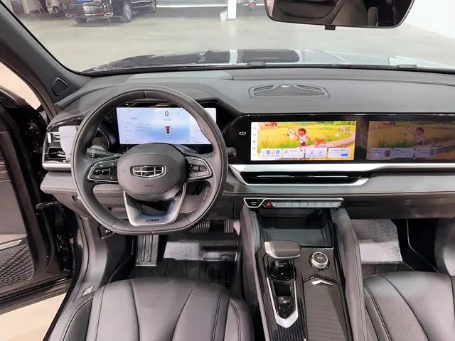 Geely Xingyue L 2.0TD DCT EVO two-wheel drive long wind version
