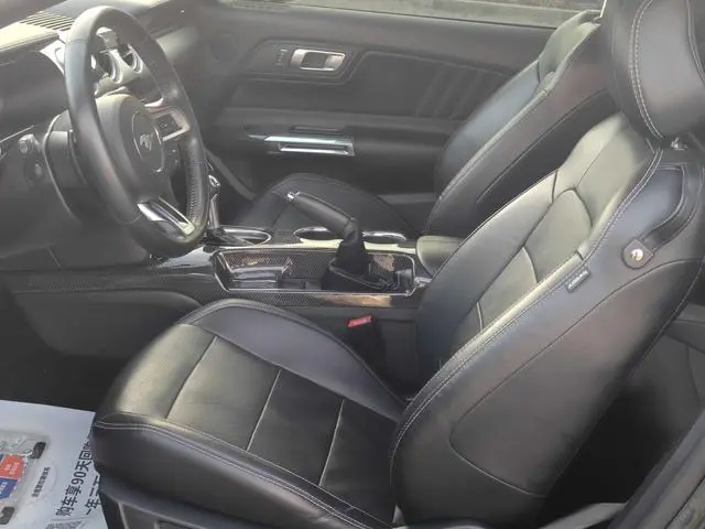 Ford Mustang 2.3T EcoBoost