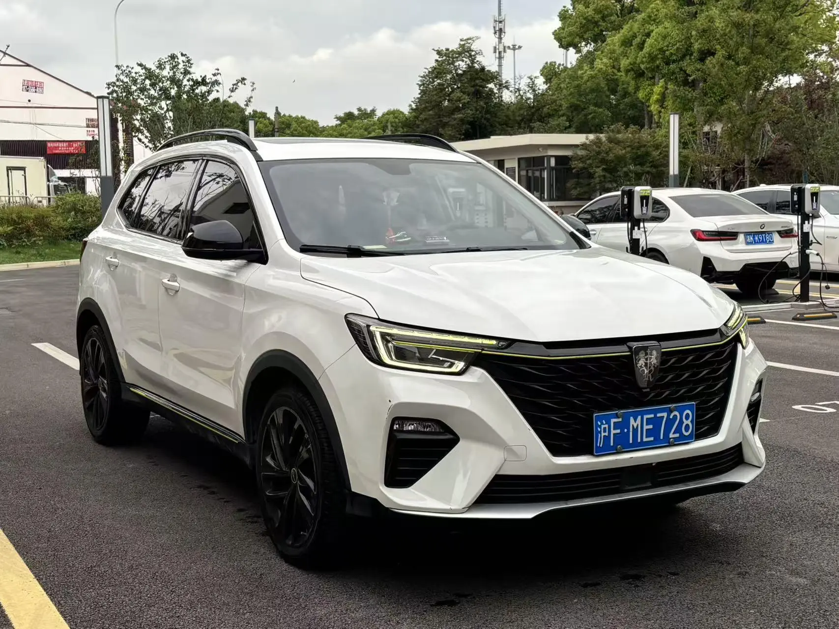 Roewe Roewe RX5 PLUS 300TGI Automatic Transmission National Tide Deluxe Edition