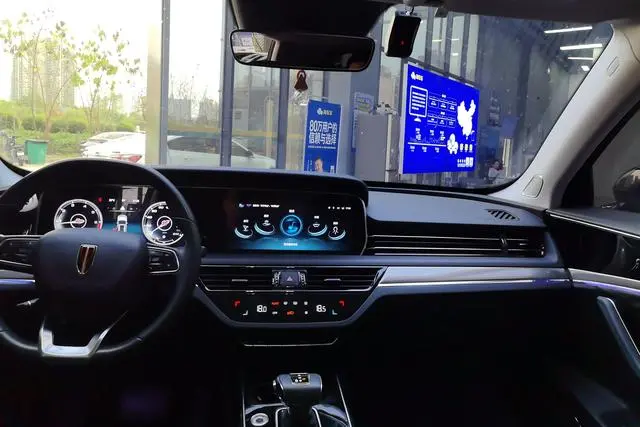 Hongqi Hongqi HS5 Facelift 2.0T Zhilian Flag Enjoy Edition