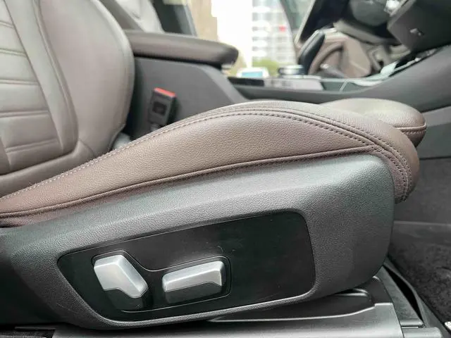 BMW BMW X3 xDrive28i M sports suit