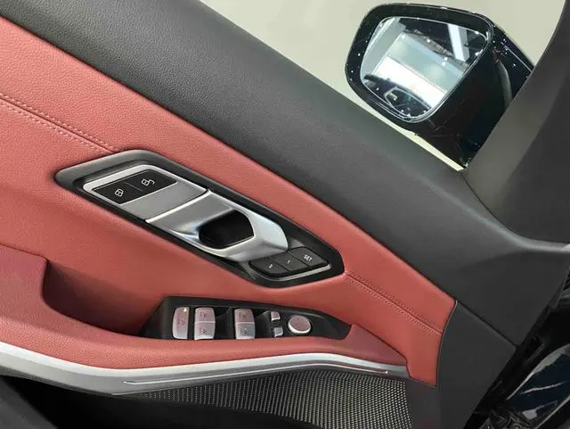 BMW BMW 3 Series 325Li M sports suit