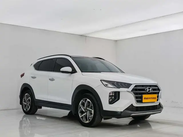 Hyundai Tucson 280TGDi dual-clutch two-wheel drive fashion version of the country VI