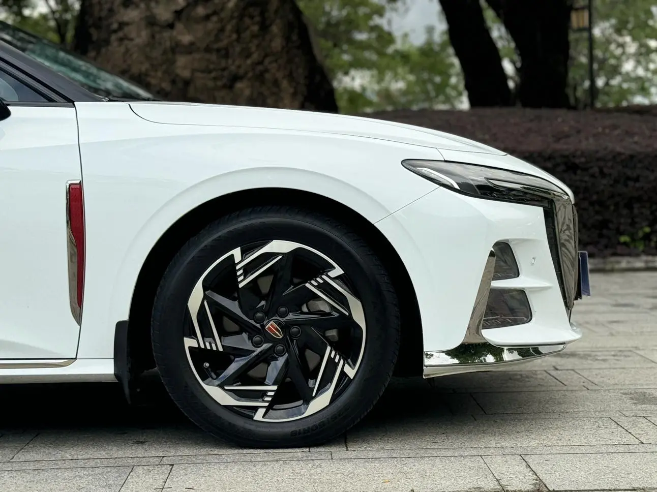 Hongqi Hongqi H6 2.0T Zhiyi Edition