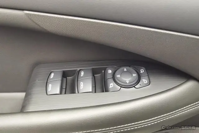 Buick Lacrosse 652T luxury