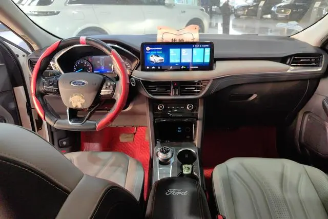 Ford Ruiji EcoBoost 245 two-wheel drive Yaoxiang model