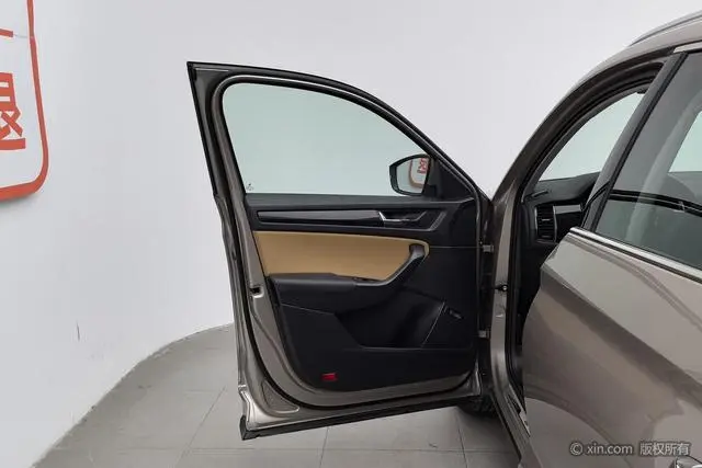 Skoda Kodiak GT ZI330 two-wheel drive deluxe edition Country VI