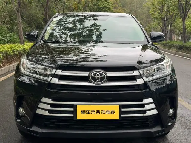 TOYOTA Highlander 2.0T two-wheel drive Elite edition 7-seater Country VI
