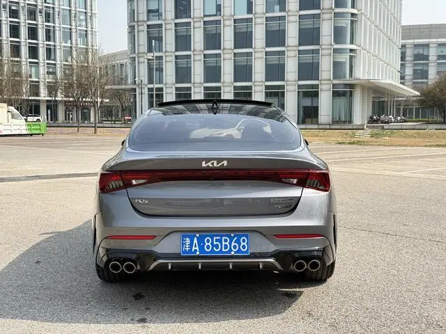Kia Kia K5 New version of 380T GT-Line
