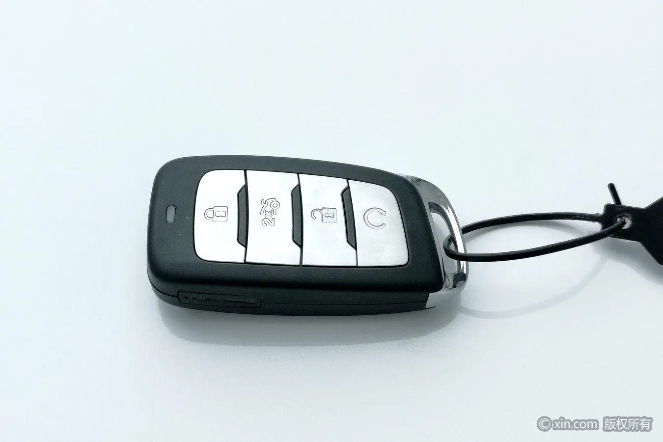 Changan Changan CS95 2.0T two-wheel drive luxury