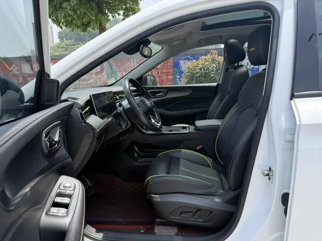 Roewe Roewe RX5 PLUS 330TGI Automatic National Tide Zhizun Edition