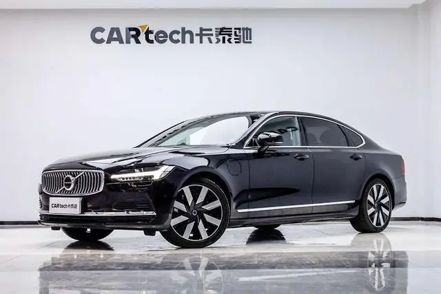 Volvo Volvo S90 PHEV T8 four-wheel drive long battery life Zhiya Deluxe Edition