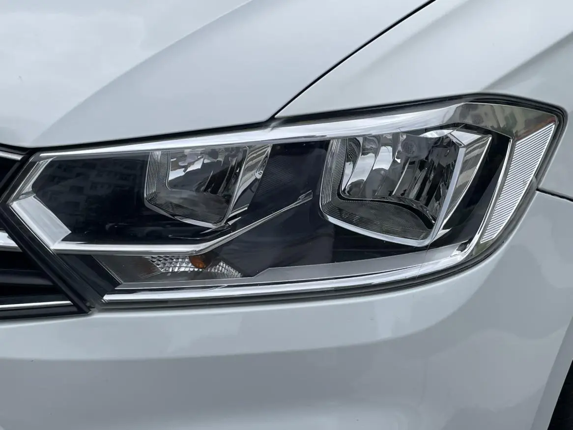 Volkswagen Bora Bora Legend 1.5L Automatic Fashion Type Country VI