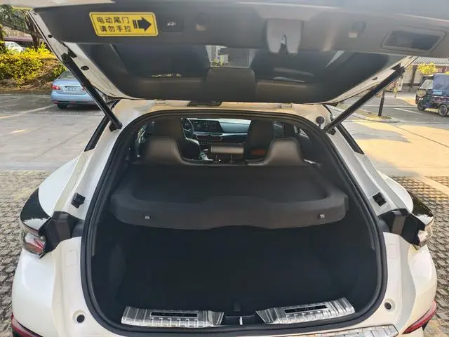 Changan Changan UNI-T 1.5T Sports Flagship